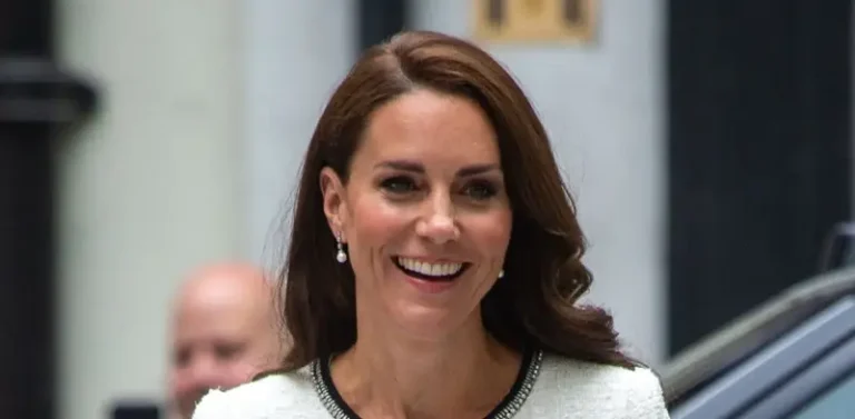 Eleganza reale: lo stile inconfondibile di Kate e il fascino eterno della corona britannica