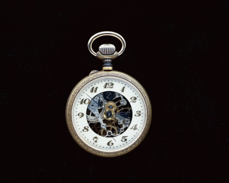 Orologi tourbillon: il fascino eterno della meccanica di lusso